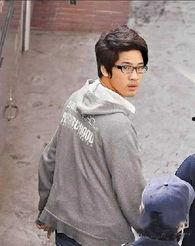 台湾陈锐资料,跨越时代的艺术探索者