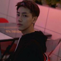 网红帅哥图,带你领略青春风采